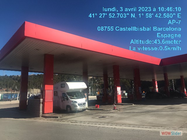 1_Carburant, porte de Barcelonne 1_Carburant, porte de Barcelonne