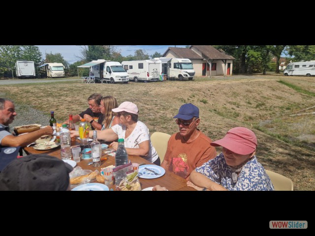 21_Dussac, repas de midi 21_Dussac, repas de midi