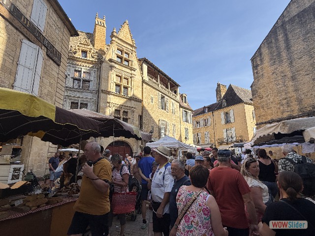 59_Sarlat la Canéda, le marché 59_Sarlat la Canéda, le marché