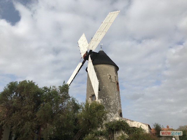 214_Le moulin à Vent de Rairé à Sallertaine 214_Le moulin à Vent de Rairé à Sallertaine