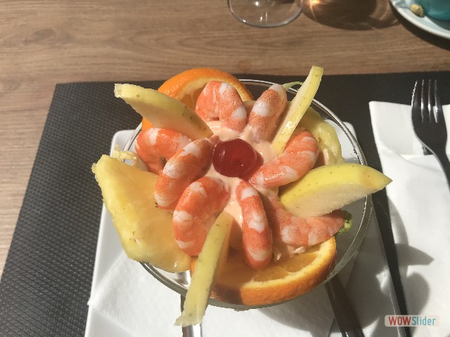 388_Indy's Beach. miam miam