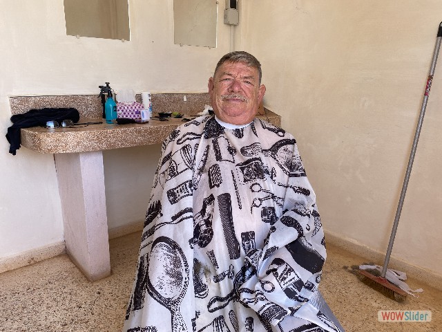 11_Coiffeur au camping