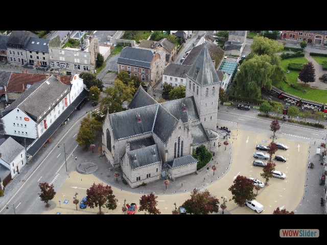 15_Han-sur-Lesse, l'église
