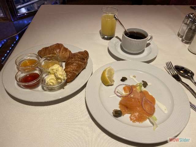 1_Costa Favolosa, petit déjeuner