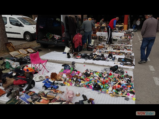 105_Coin, le marché aux puces