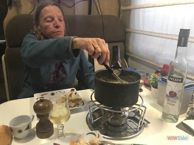 1147_Takat, fondue 1147_Takat, fondue