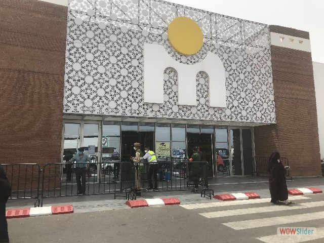 1486_Entrée Marjane Agadir