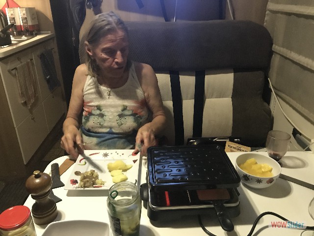 226_Camping Takat, raclette